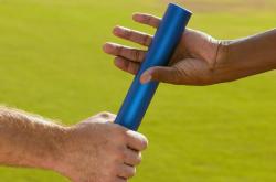 开云体育官方网站-技术碾压VS北欧力量，李刚仁魔术撕裂防线，瑞典重槌叩开突尼斯城门