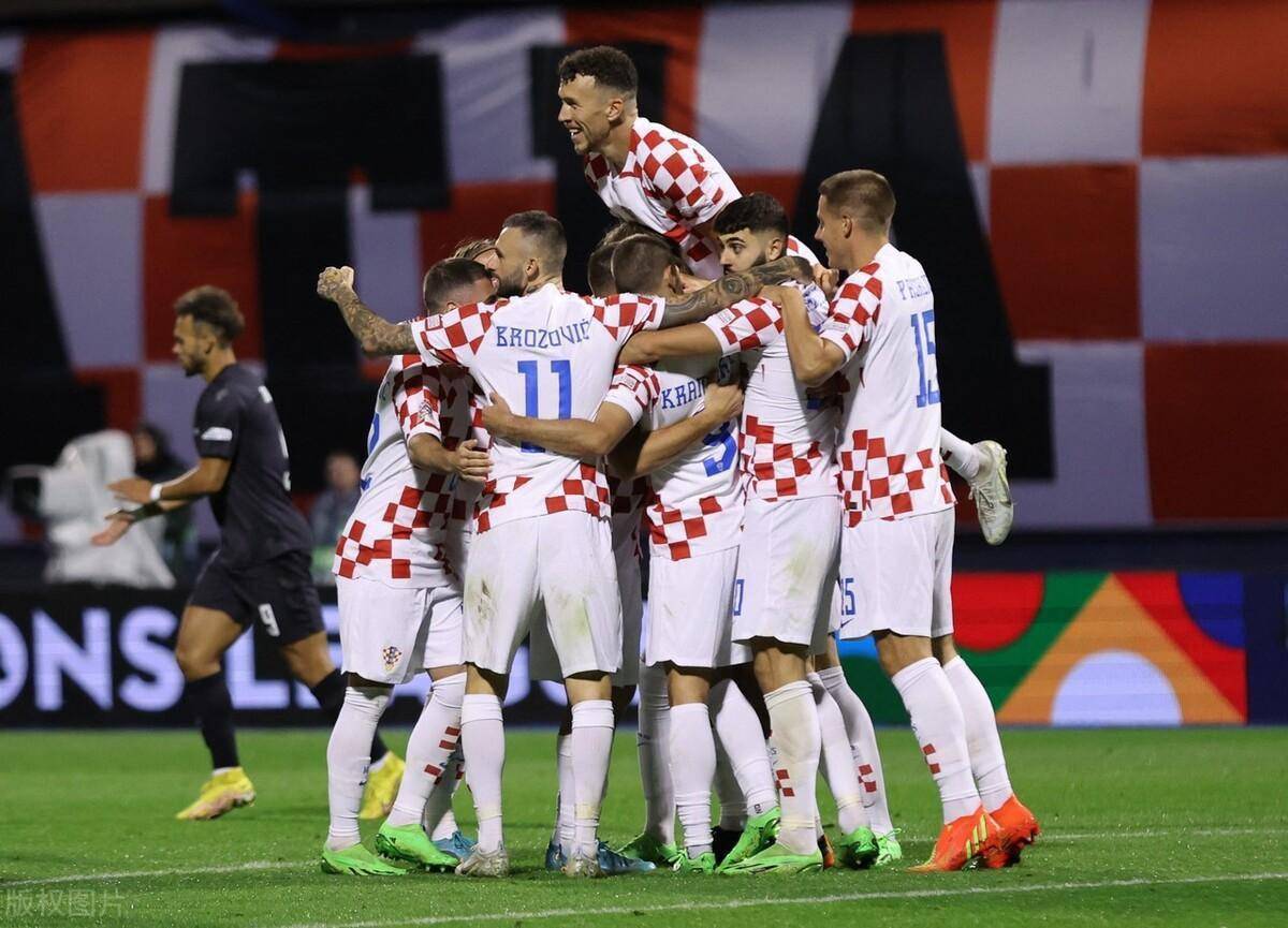 奈加拉大胜切特實，欧国联连胜小组赛