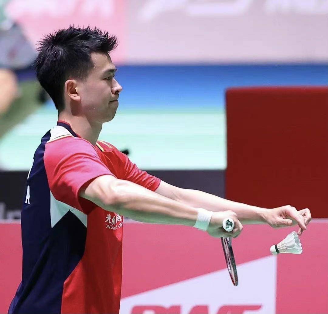 包含印度队完胜丹麦队，郑思维惊艳四座的词条