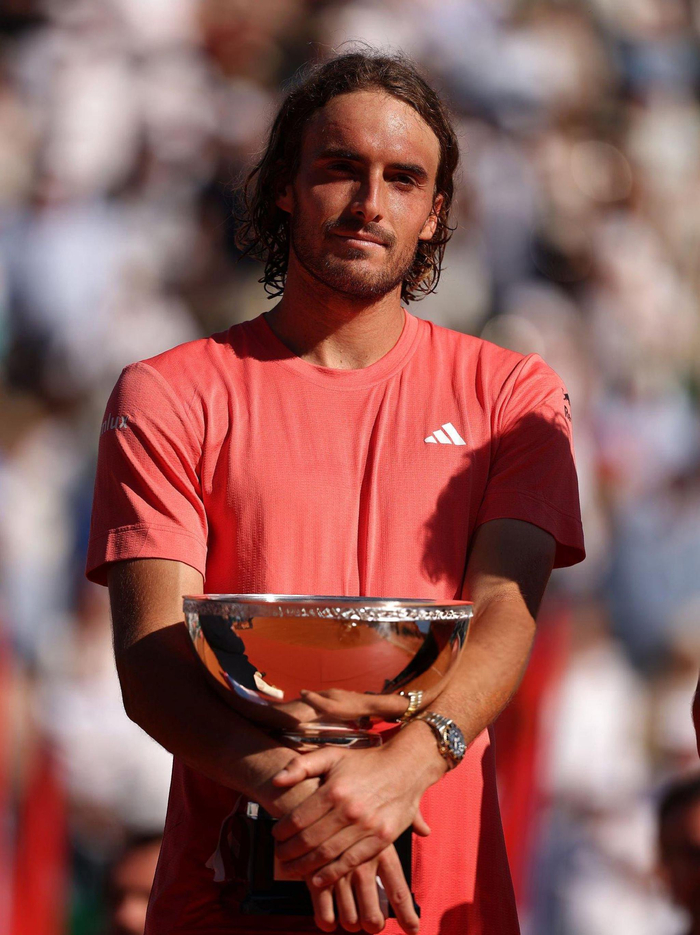 包含戴维斯杯碾压美网,西西帕斯高光表现的词条 包含戴维斯杯碾压美网,西西帕斯高光表现的词条