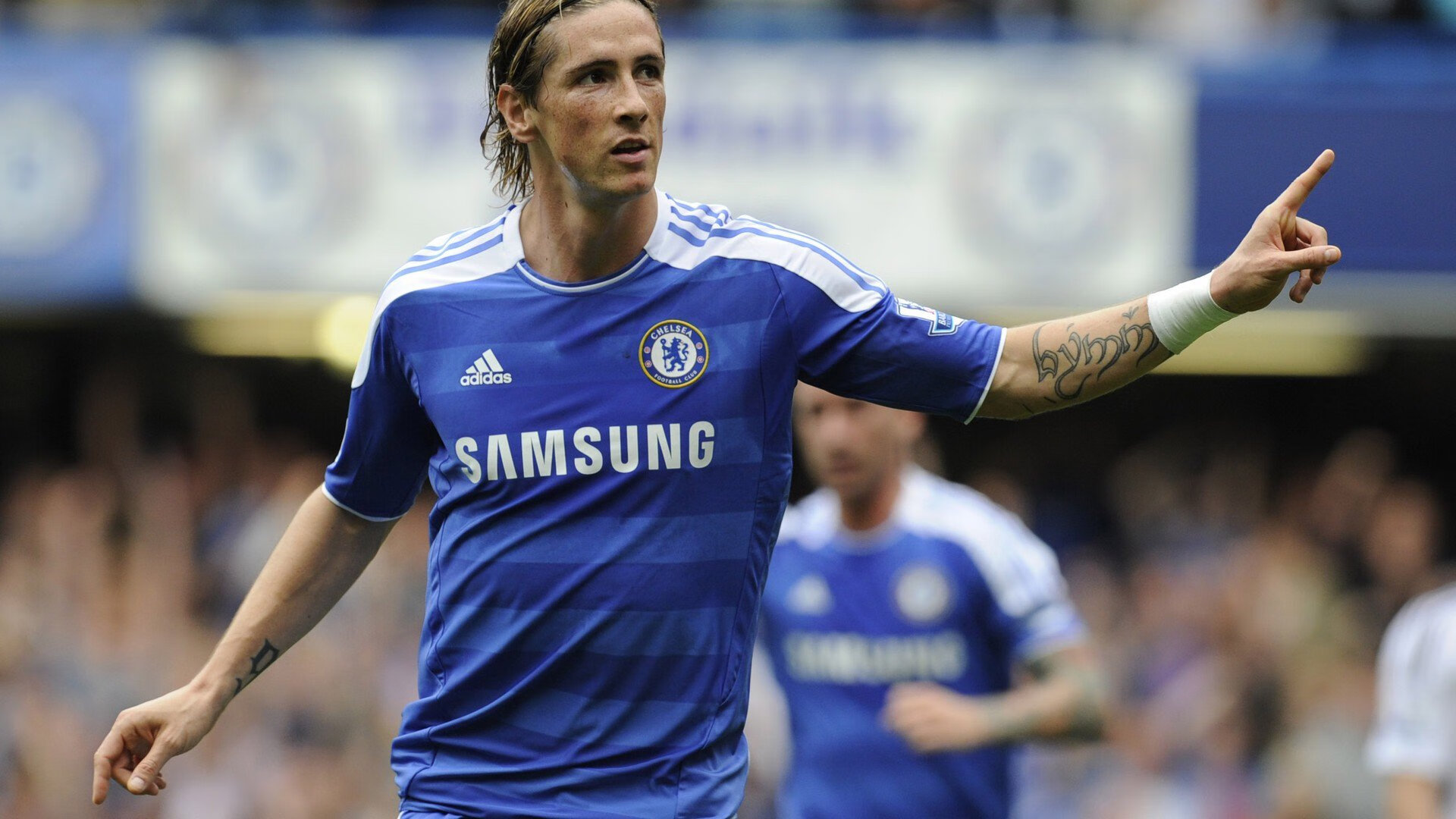 唯一性闪耀，曼城与巴拉圭友谊赛，卢卡库满分表现征服全场